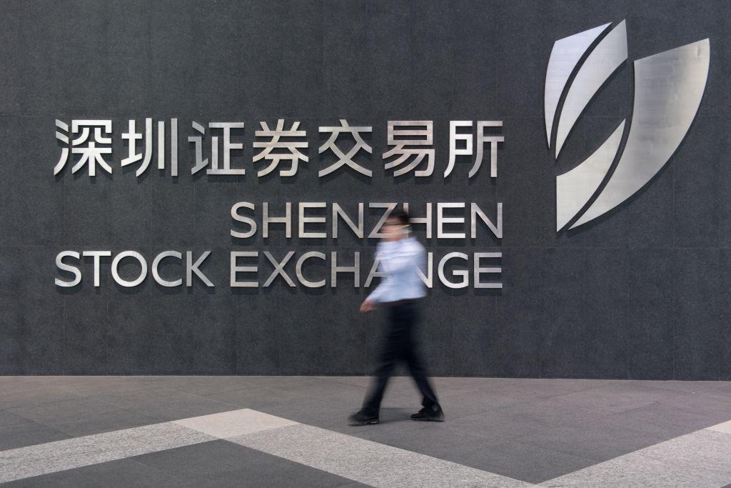 To shore up sagging stock prices, Beijing calls in the ‘national team’