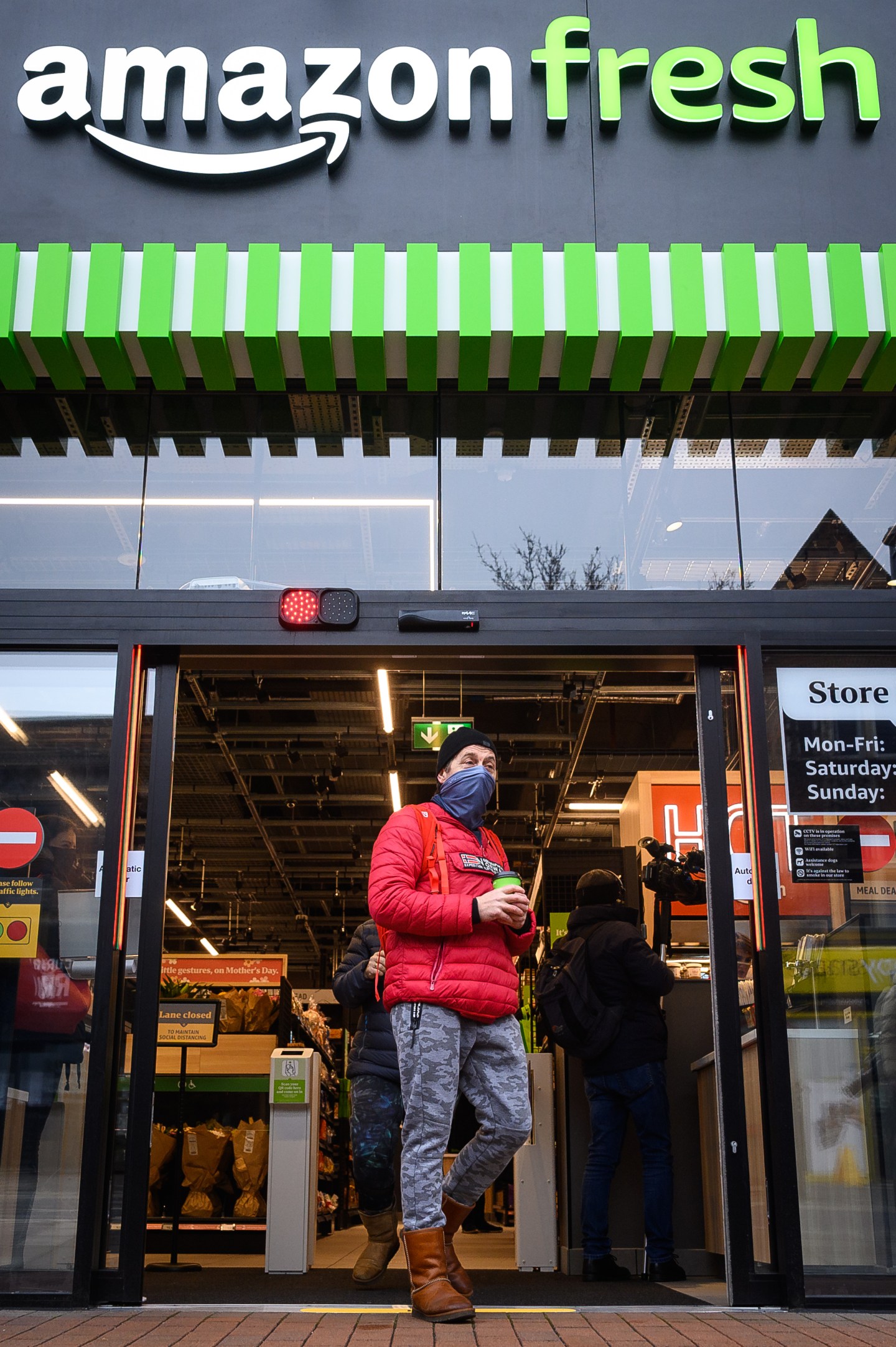 Amazon's first cashierless store in London opens Thursday