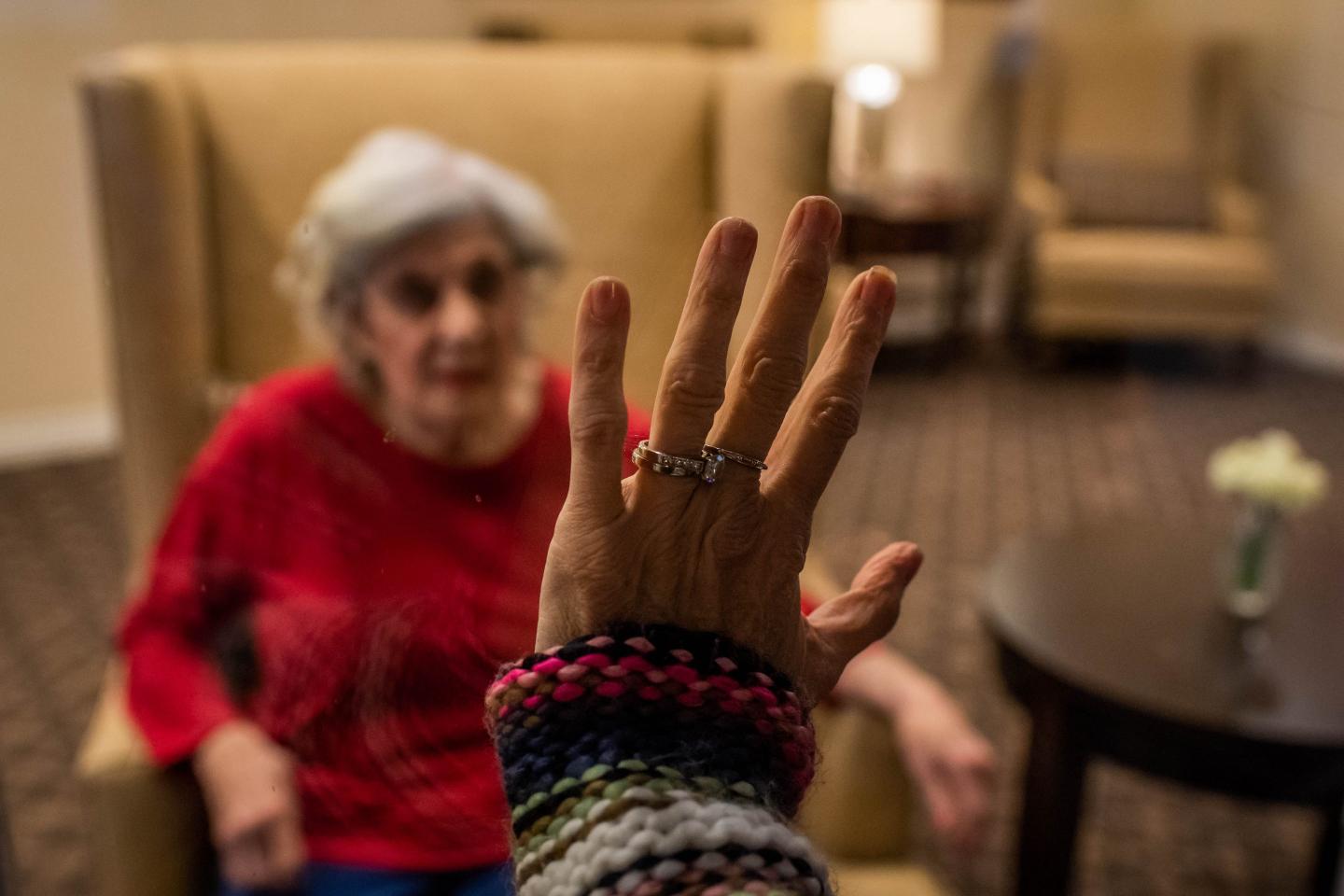 Hugs allowed—Vaccinated U.S. nursing home residents get the OK from health officials