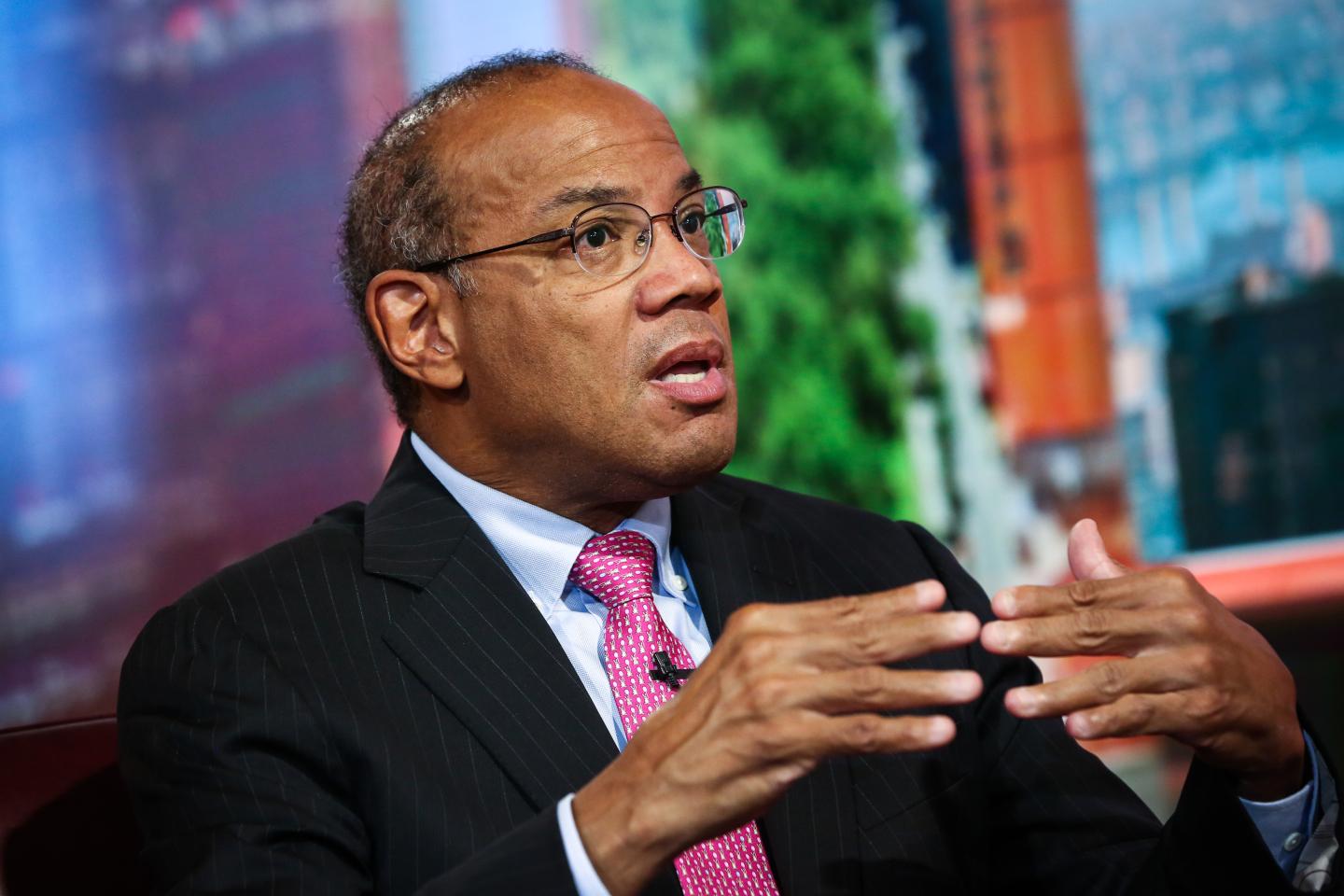 Legendary investor John Rogers Jr. wants you to have this money conversation with your kids
