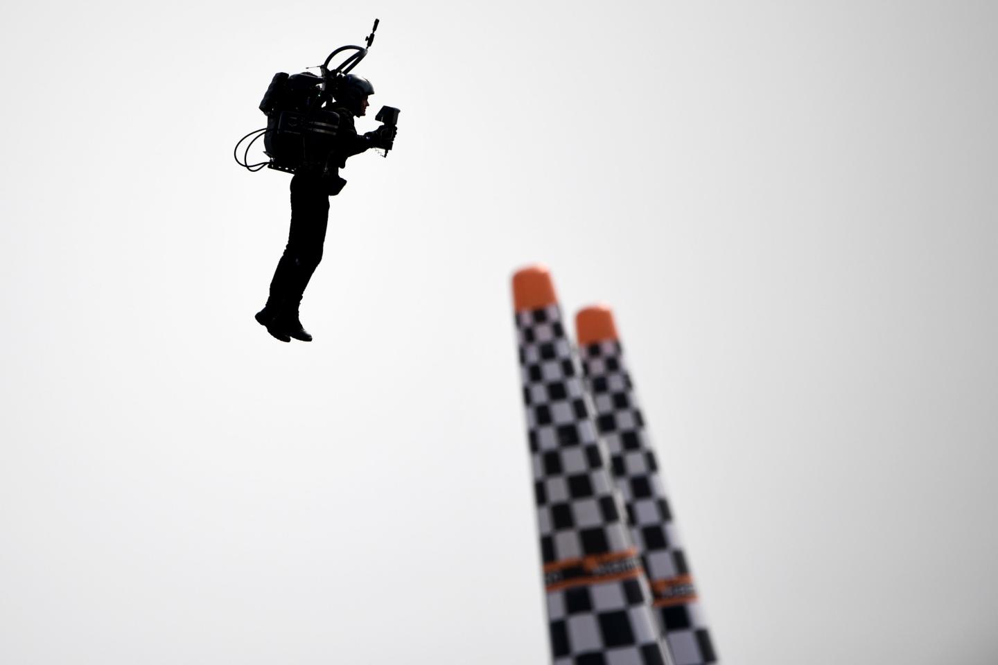 U.S. military to test whether jetpacks are ready for the battlefield