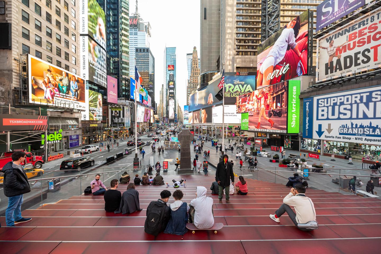 Commentary-return to cities-travel