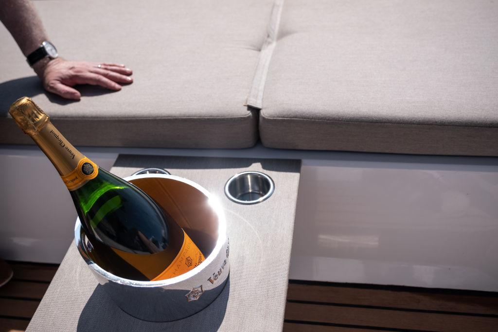 Back in the mood for bubbles: Champagne sales are popping again