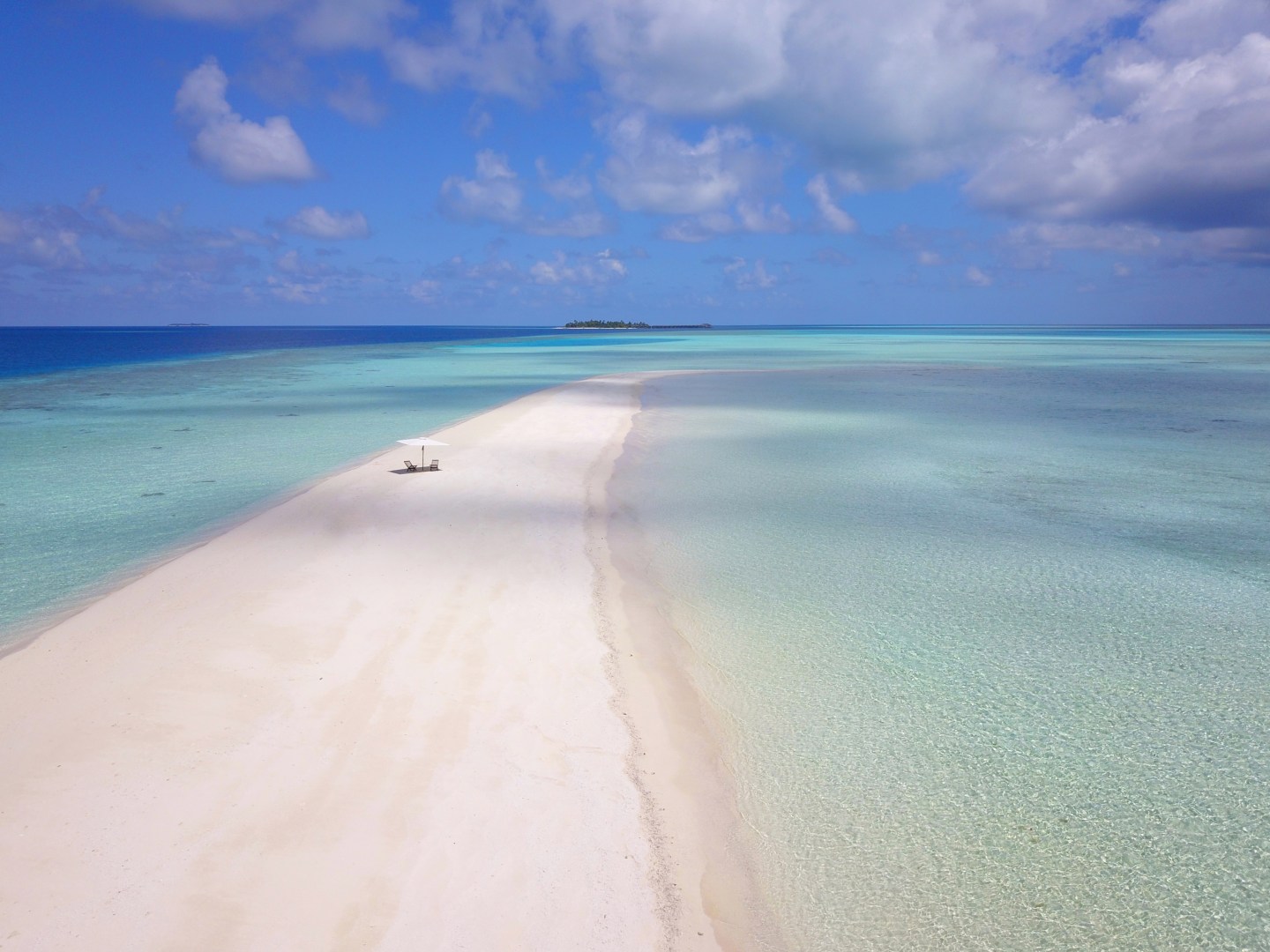 The benefits of 'shallow' artificial intelligence