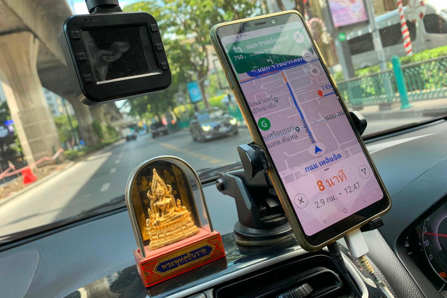 Southeast Asian ride-hailing app Grab lands $40 billion SPAC deal for U.S. listing