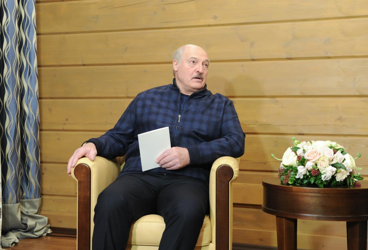 Release political prisoners or we’ll slam you with sanctions, U.S. warns Putin ally Belarus