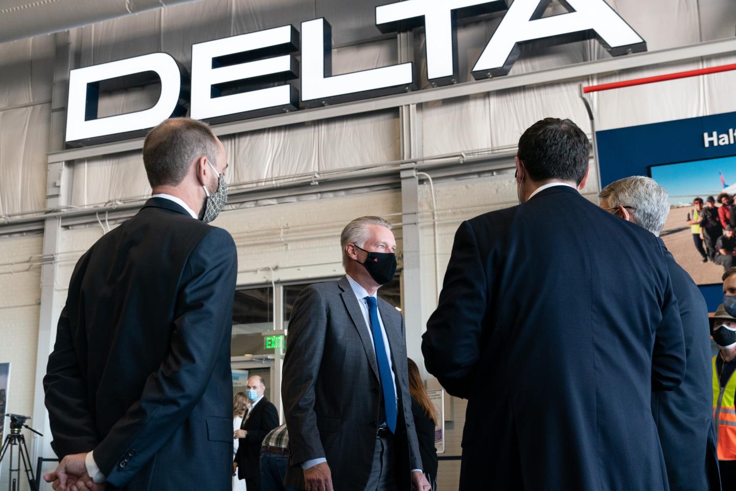 The latest partisan issue: Whether CEOs should speak up on social issues