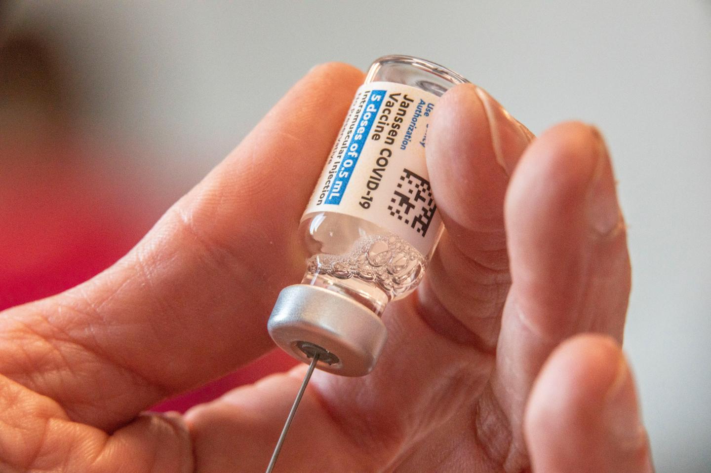 6 blood clot cases force U.S. to pause Johnson & Johnson COVID vaccine rollout