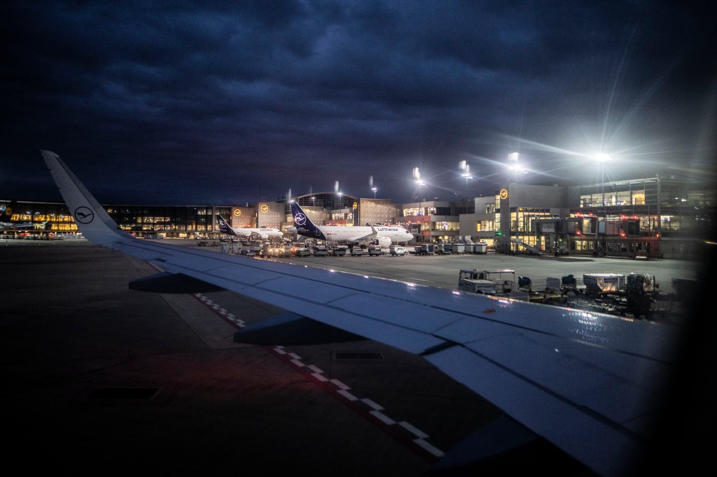 Business travel may never fully recover from COVID-19, analysts warn