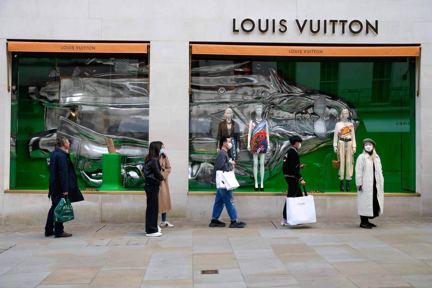Champagne and handbags: A revival in luxury sales in Asia, U.S. drives revenue at LVMH