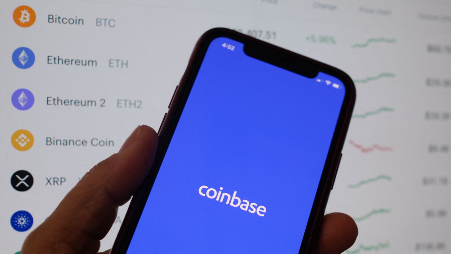 Coinbase gives employees 100 shares as COIN goes public with direct listing