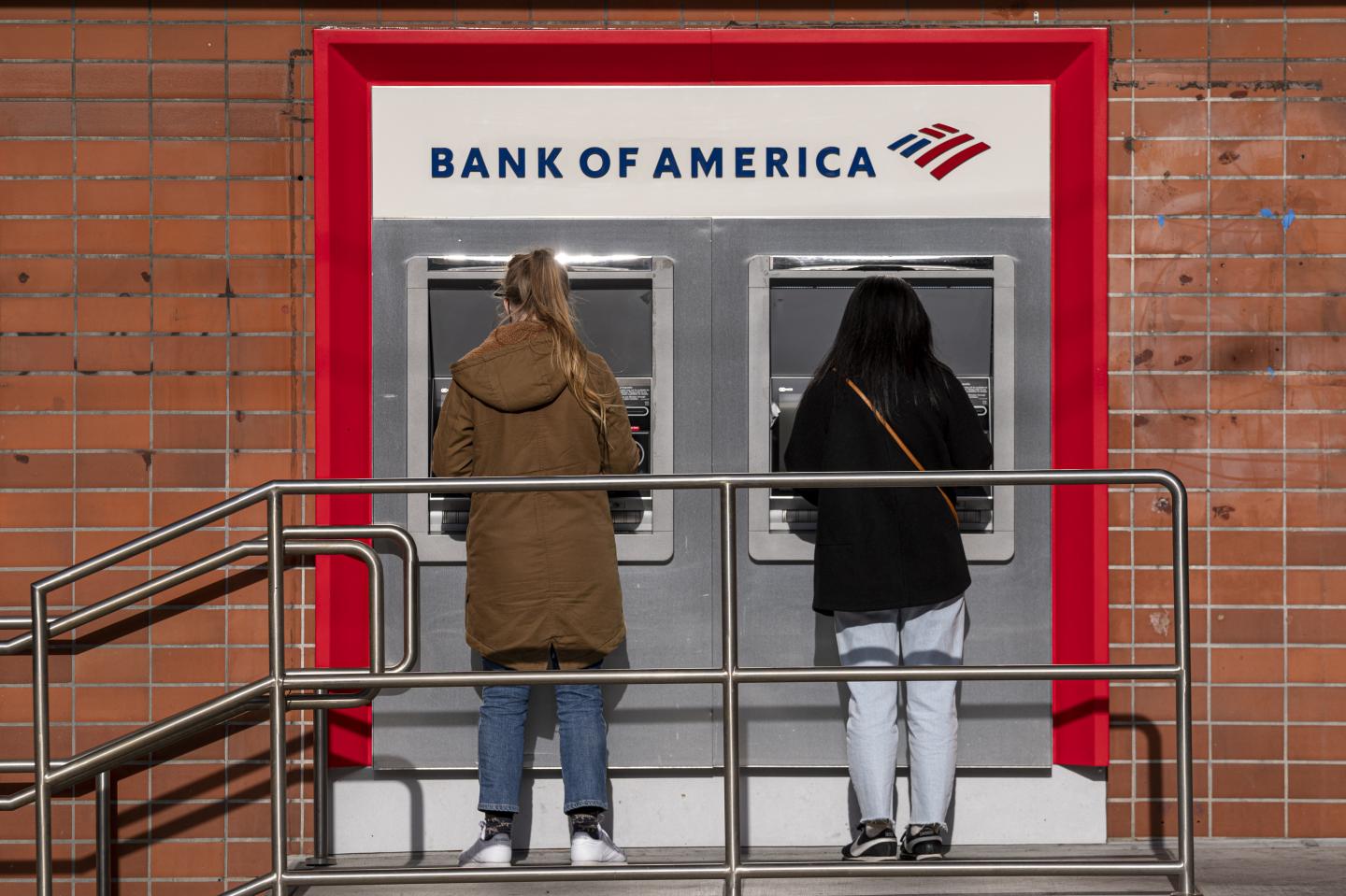 Another batch of $1,400 stimulus checks is in the mail