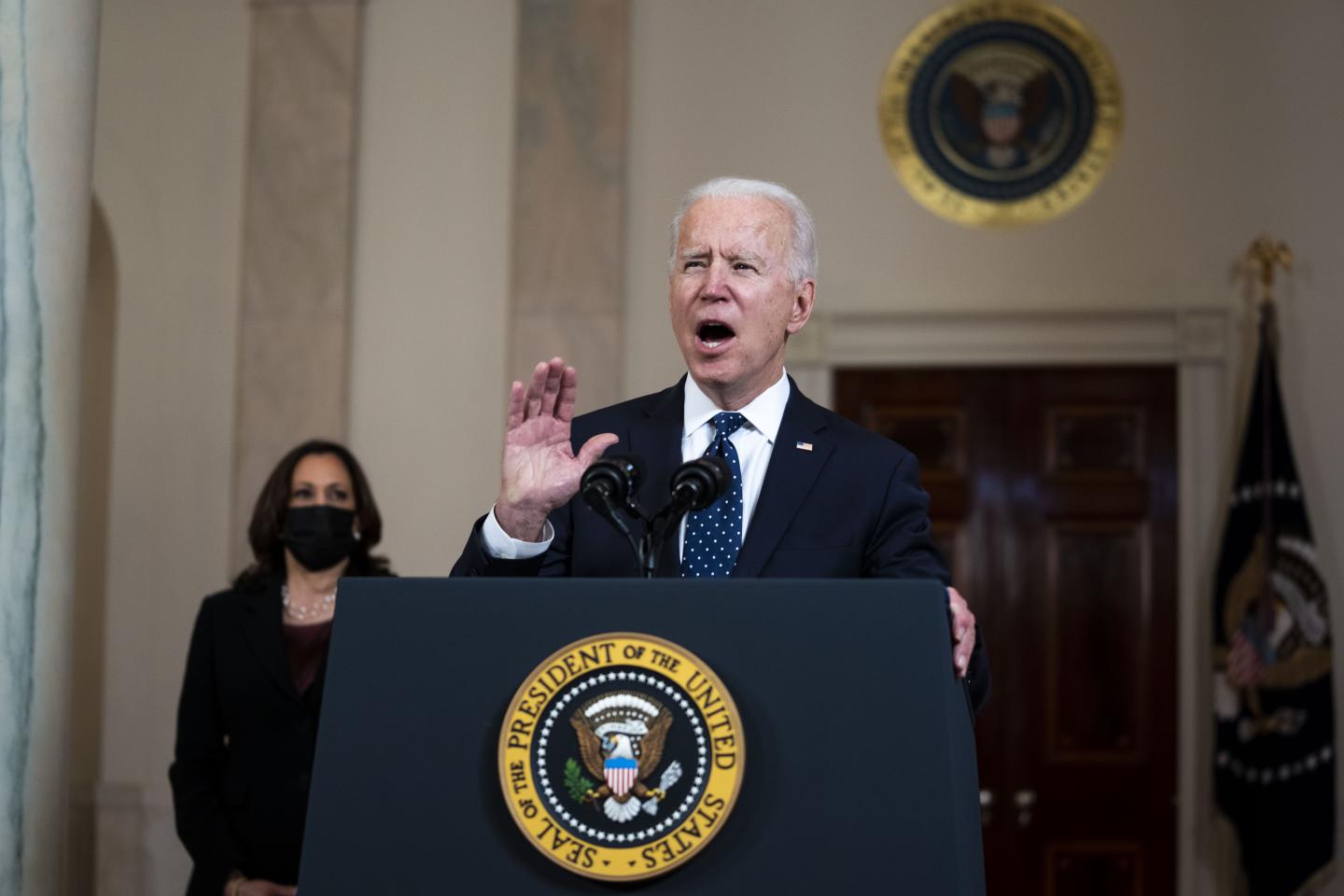 Biden readying pledge to cut 2030 greenhouse gas emissions by half