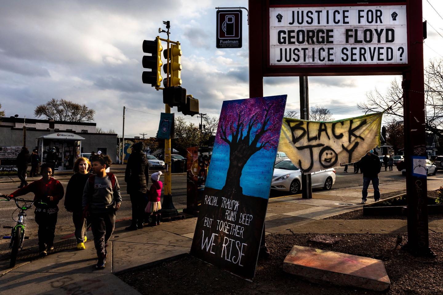 Families of Black Americans killed by police urge lawmakers to pass reform bill