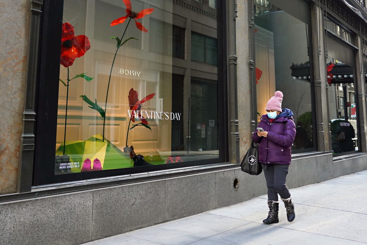 saks fifth avenue shut down fur salons