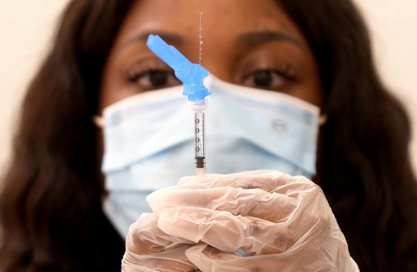 Johnson & Johnson: The pause heard ’round the world