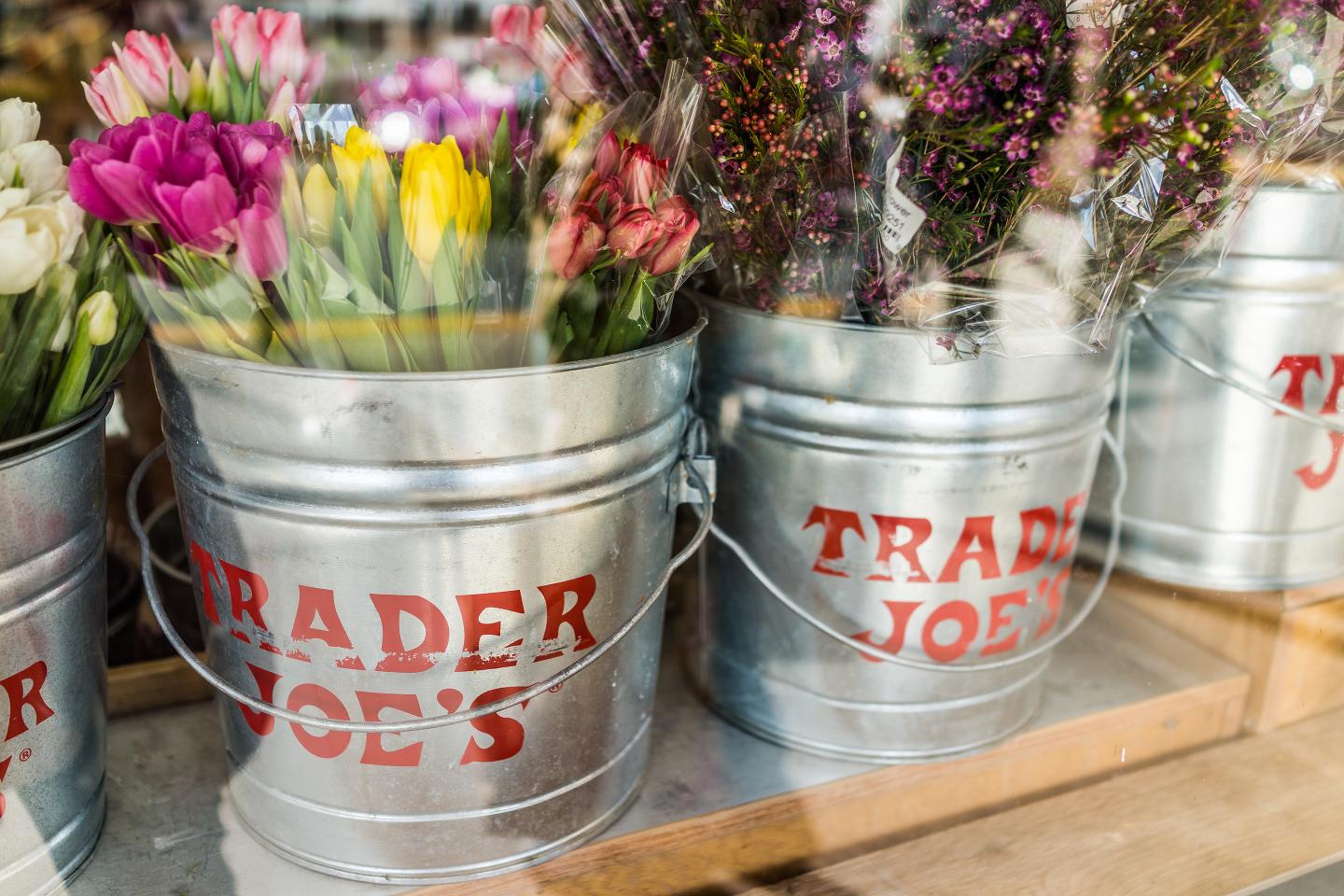 Whats Open On Easter-Trader Joe's bouquet