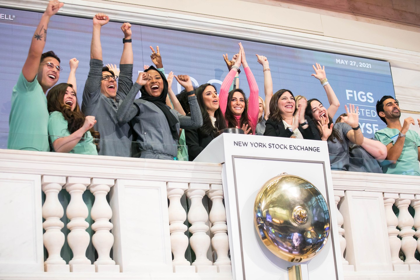 The medical apparel brand FIGS went public at the New York Stock Exchange on Thursday.