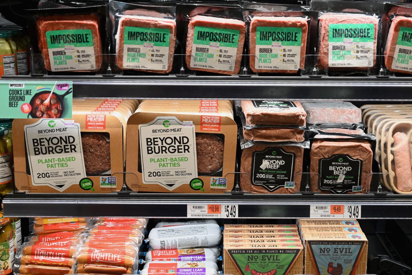 Meat giant Tyson Foods enters the competitive plant-based market again—this time with a line of vegan meat products