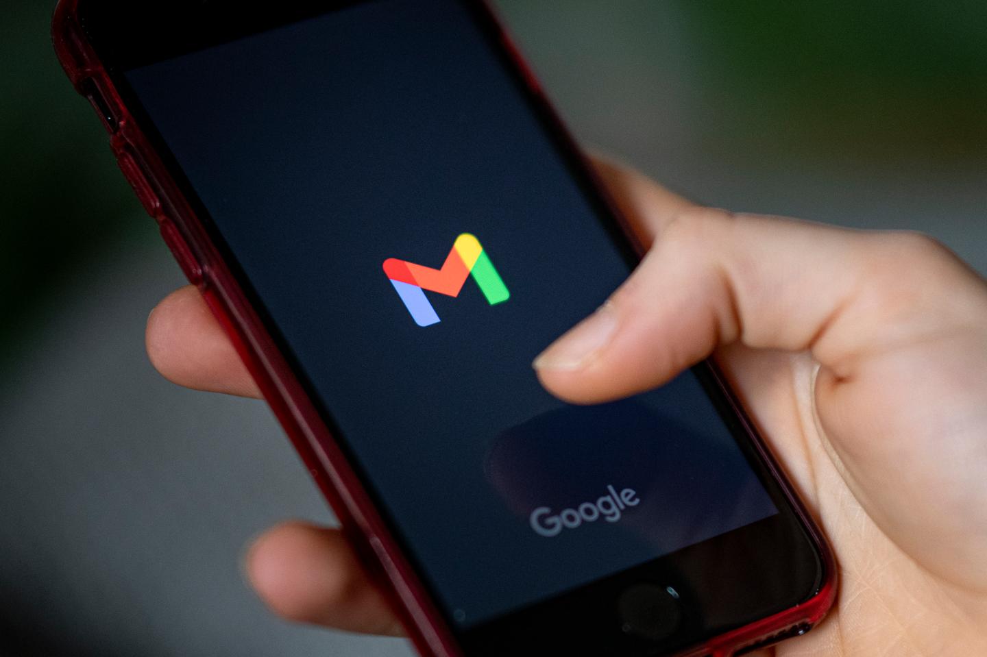 Inspired by Podesta breach, Material Security raises $40 million to neuter email hacks