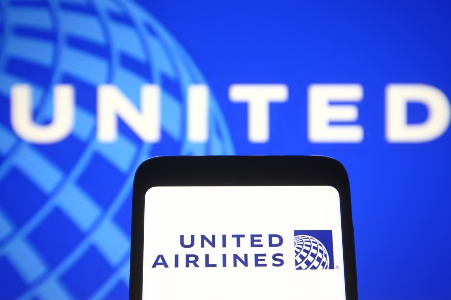 United Airlines vaccine sweepstakes