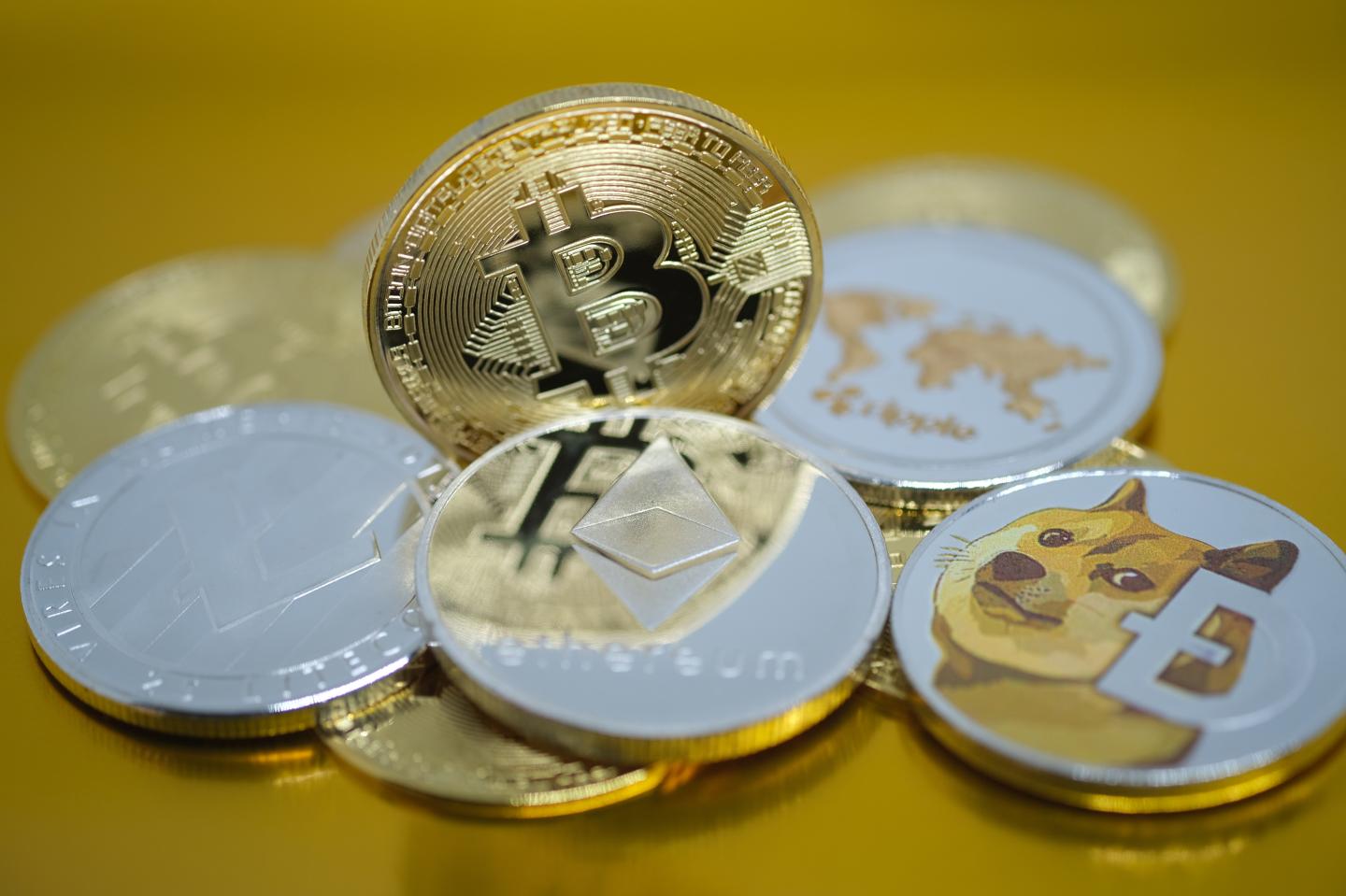 Is the dead cat bounce underway for Bitcoin, Ethereum, and Dogecoin?
