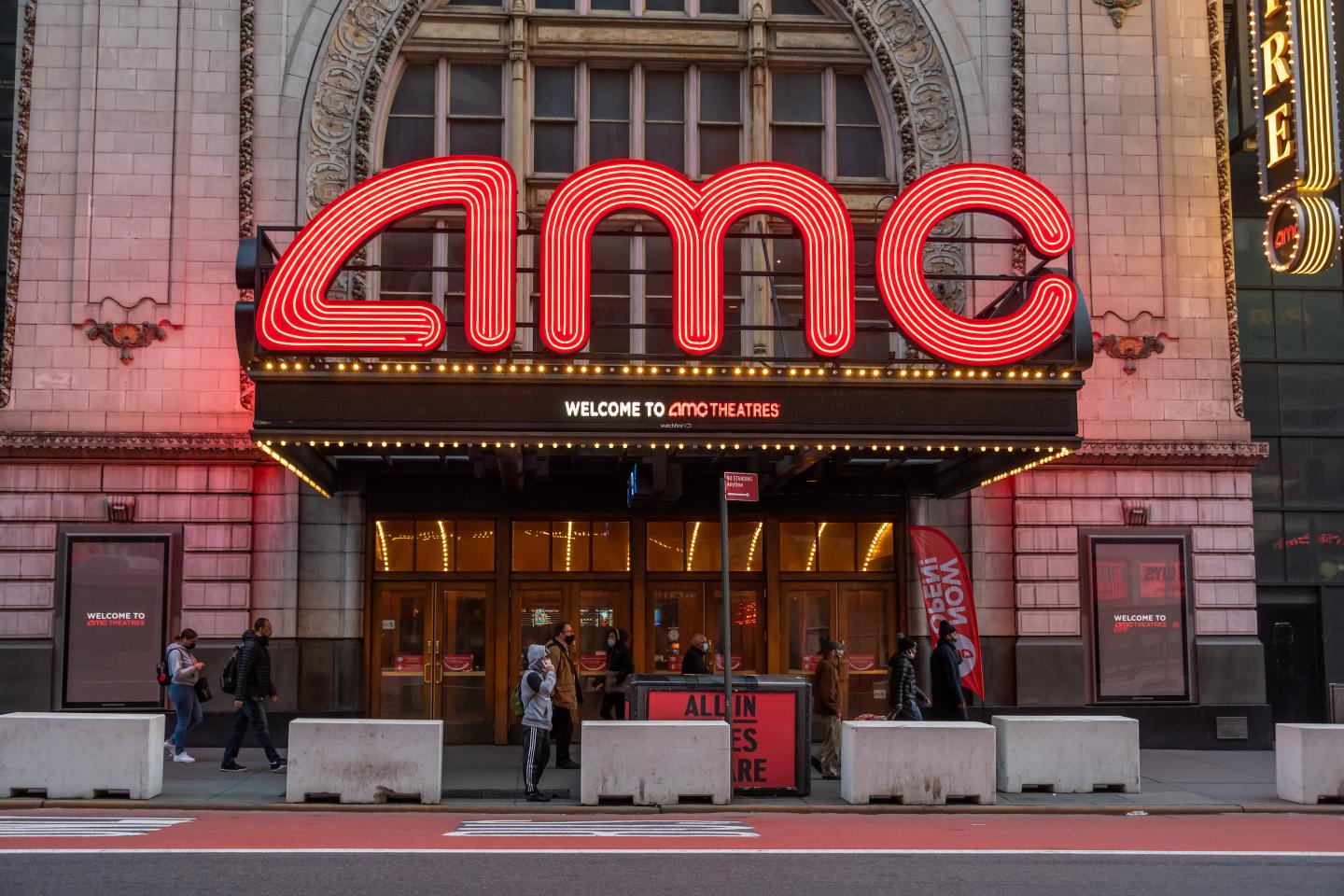 AMC surges for eighth consecutive day as meme stock revival propels it toward longest streak since 2018