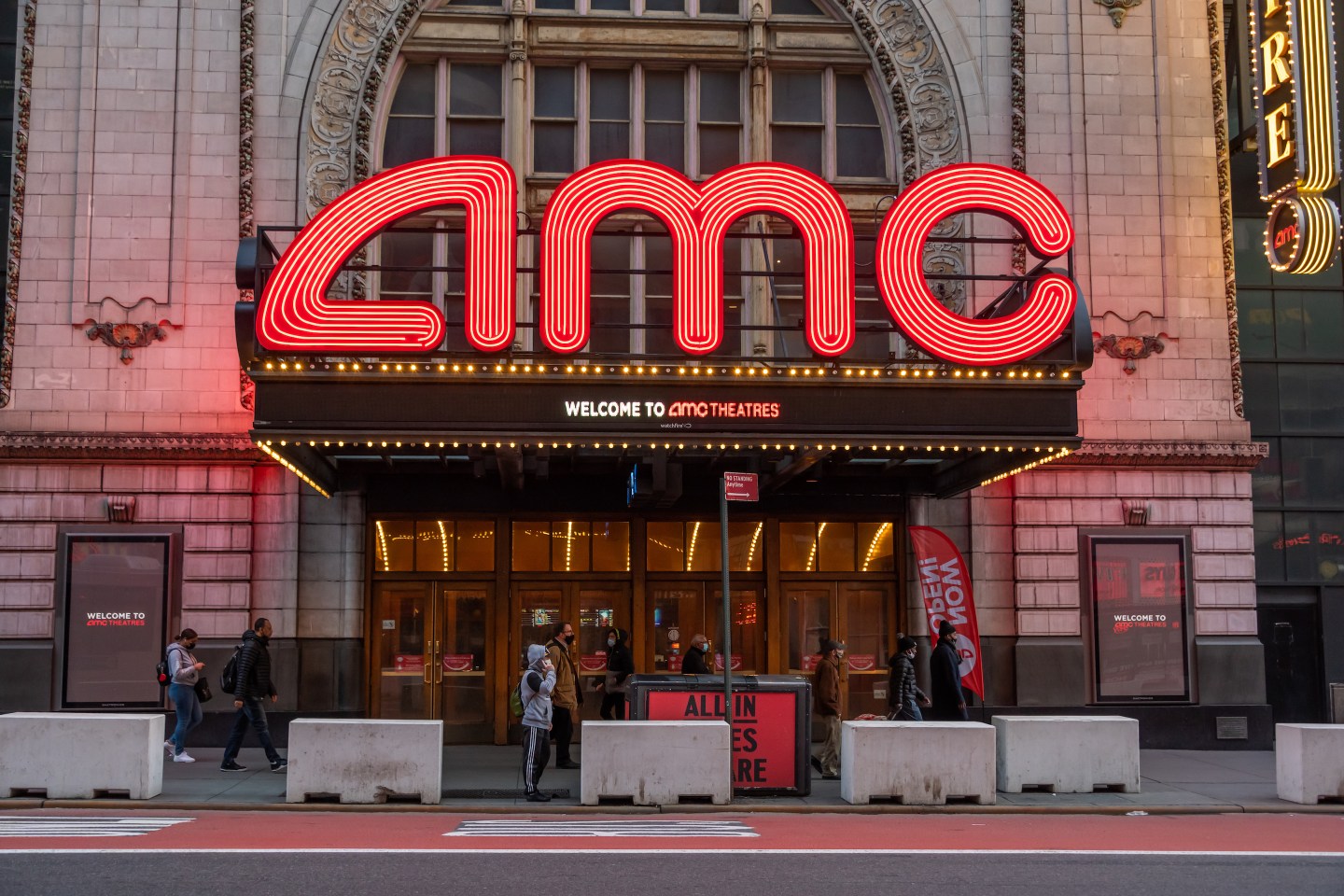 AMC stock has soared 56% in the past seven sessions.