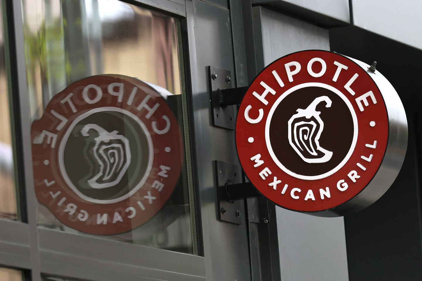 Chipotle announced Monday they're raising its hourly wage to $15.