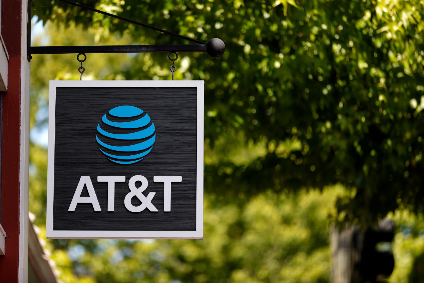 AT&T’s Warner Media debacle broke the two most fundamental principles of M&A strategy