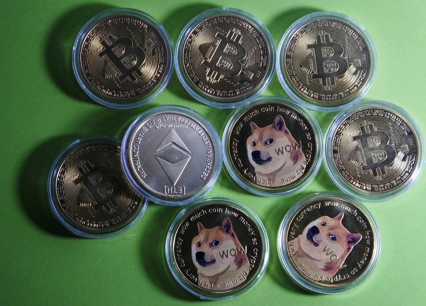 Bitcoin stable after Wednesday’s drubbing—Ethereum and Dogecoin sink again