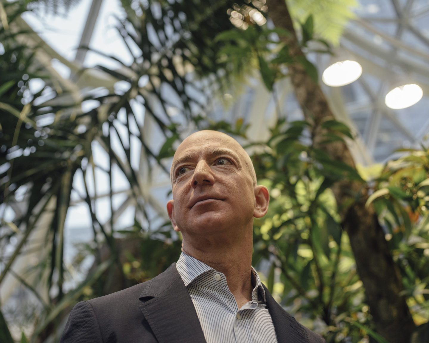 amazon founder jeff bezos