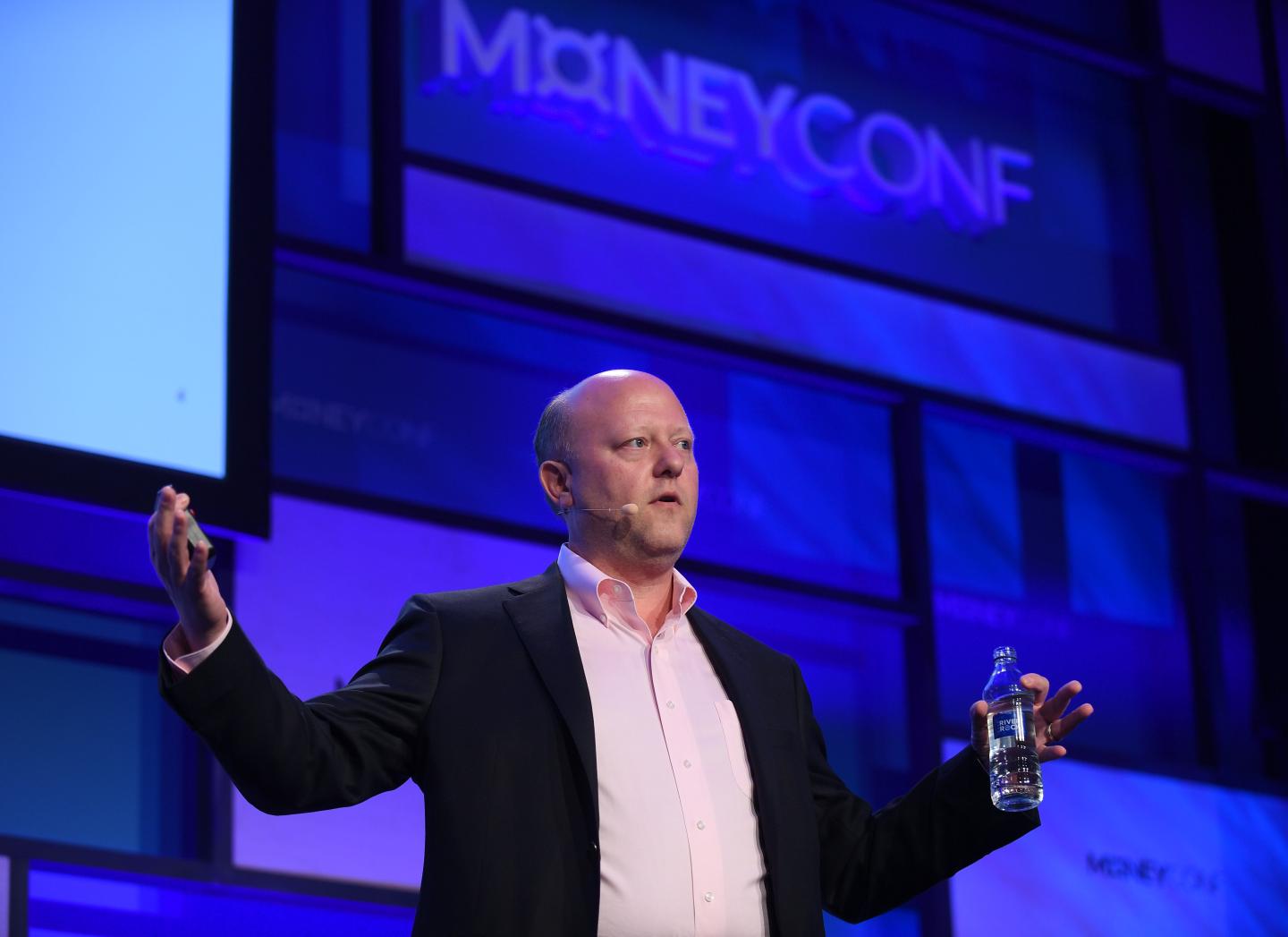 Coinbase crypto partner Circle raises $440 million from Fidelity and others