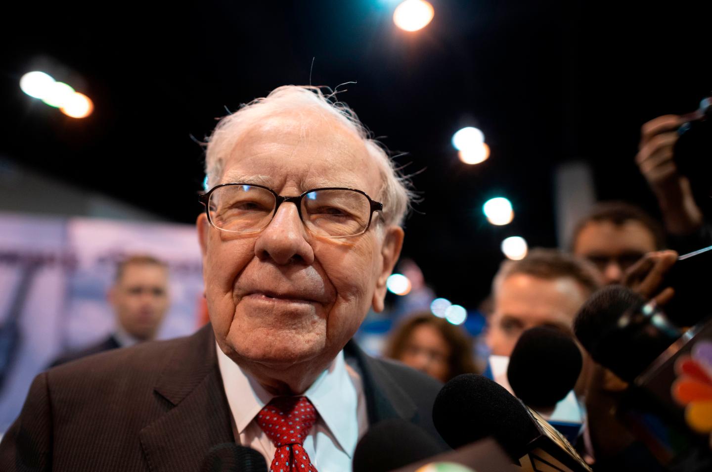 Warren Buffett resigns from Bill and Melinda Gates Foundation amid divorce turmoil