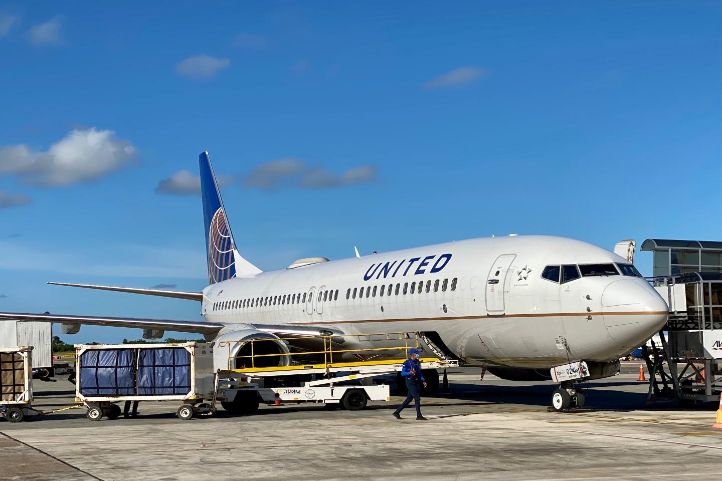 United Airlines is purchasing 270 planes in ambitious effort to attract premium flyers