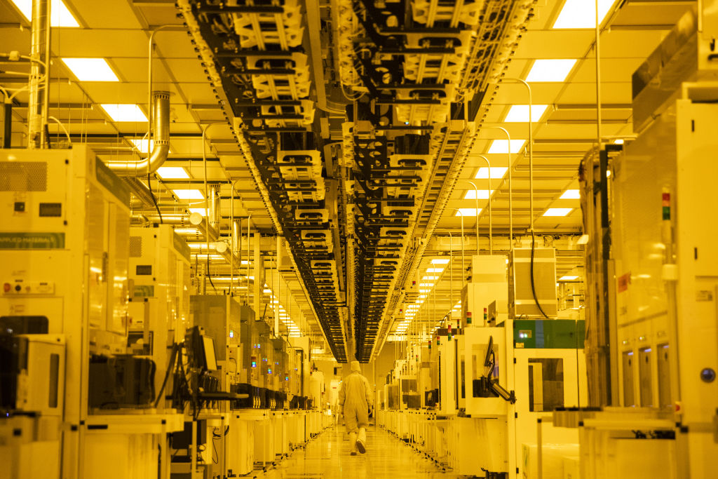 U.S. chipmaker invests $4 billion in Singapore, even as Congress tries to lure manufacturers home