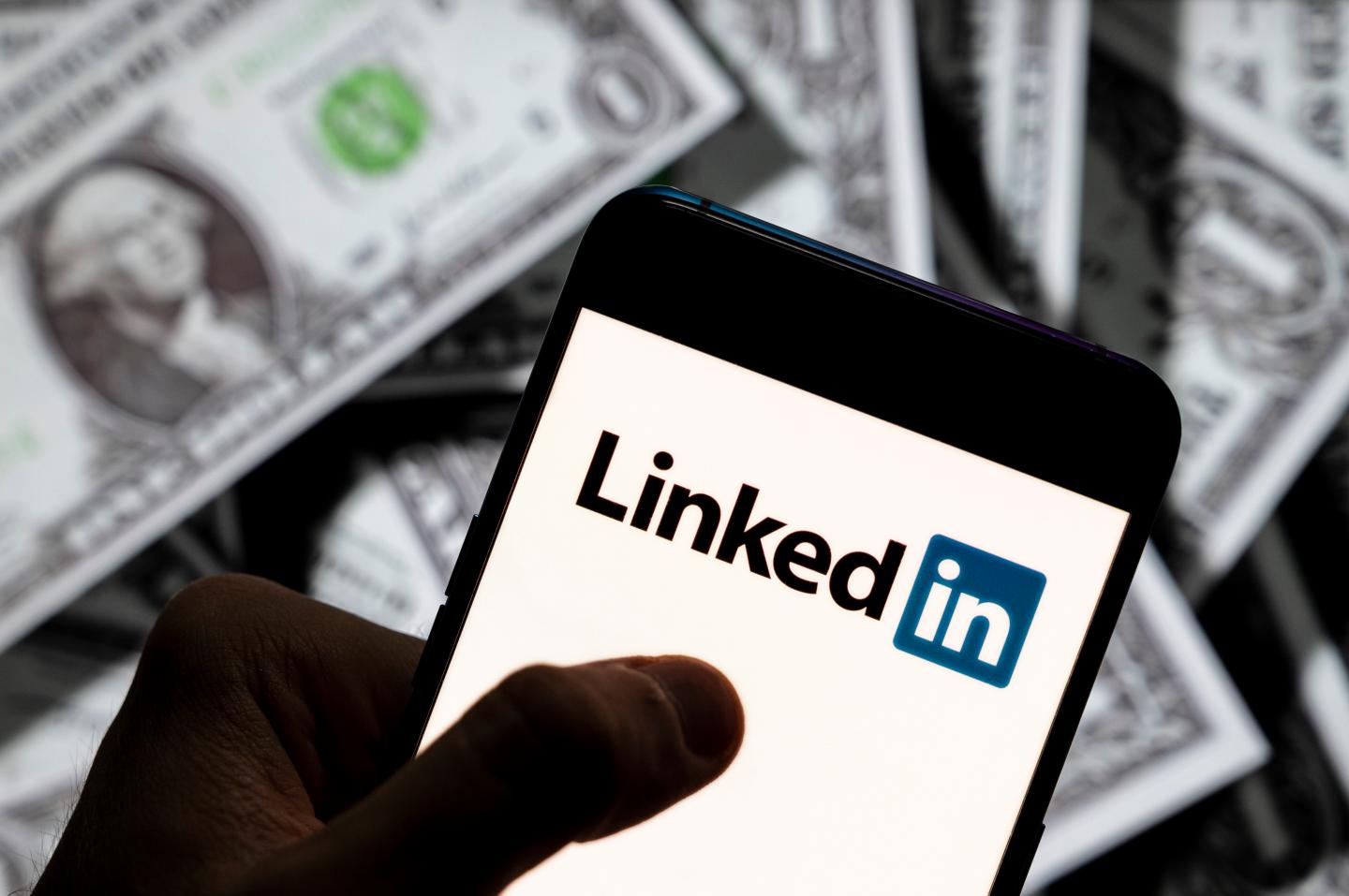 Massive data leak exposes 700 million LinkedIn users’ information
