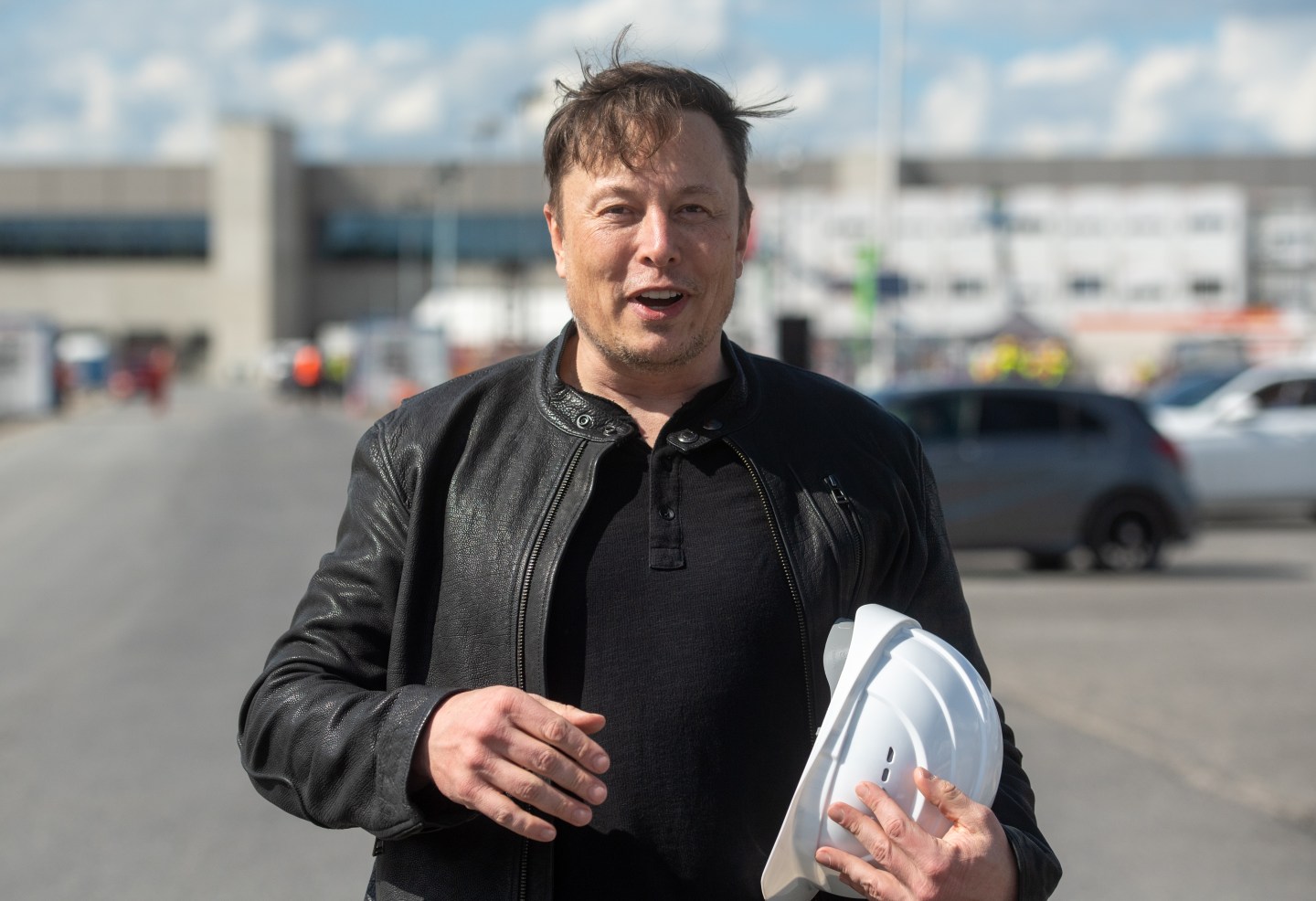 Tesla boss visits factory construction site in Grünheide