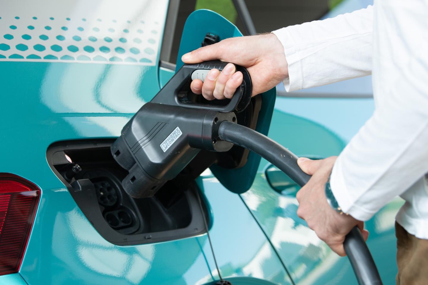 Volkswagen-backed battery startup raises $2.75 billion to fuel European expansion