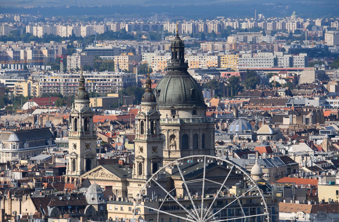 Vaccinated U.S. residents can now visit Europe on holiday, EU says