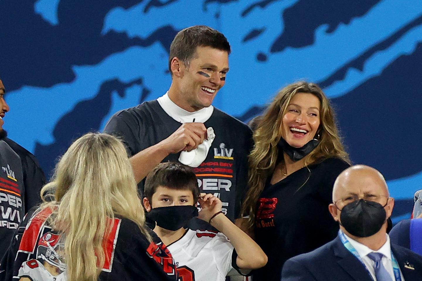 Tom Brady and Gisele Bündchen partner up with crypto firm FTX