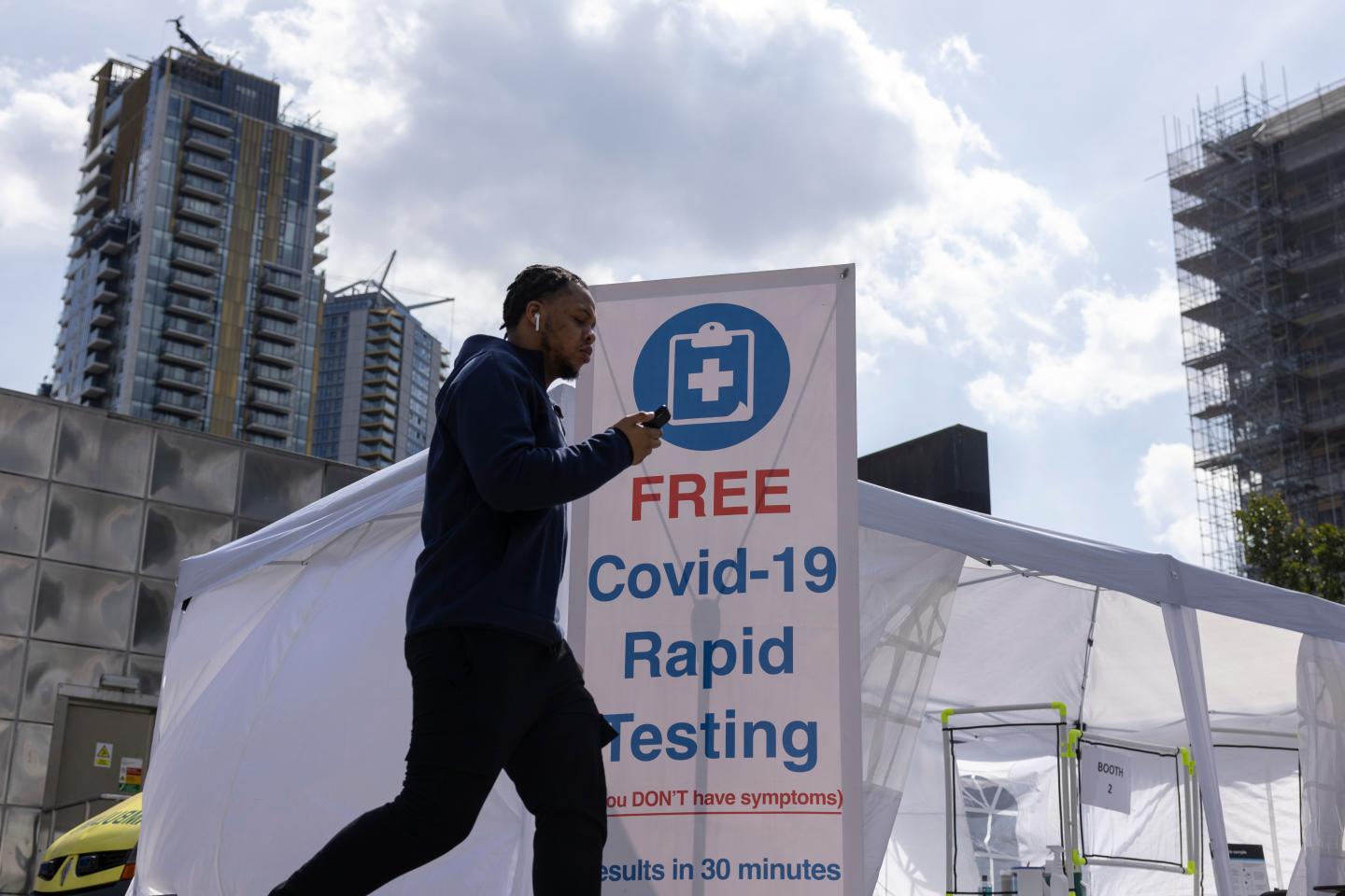 U.K.’s world-beating COVID vaccination program is no match for the delta variant