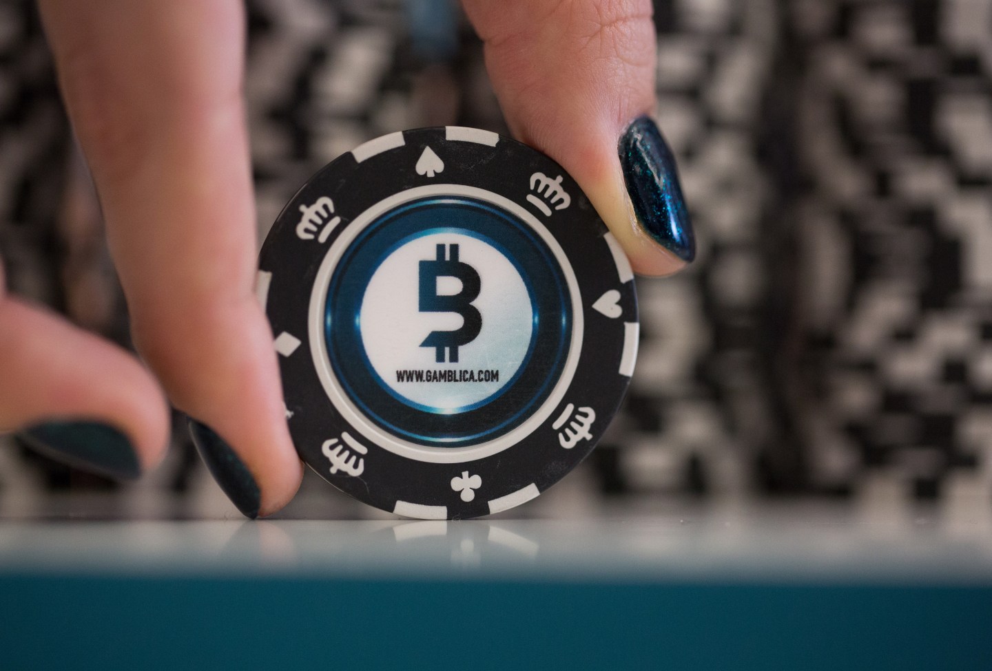 Oddsmakers sour on Bitcoin, say $10,000 dip looks increasingly likely