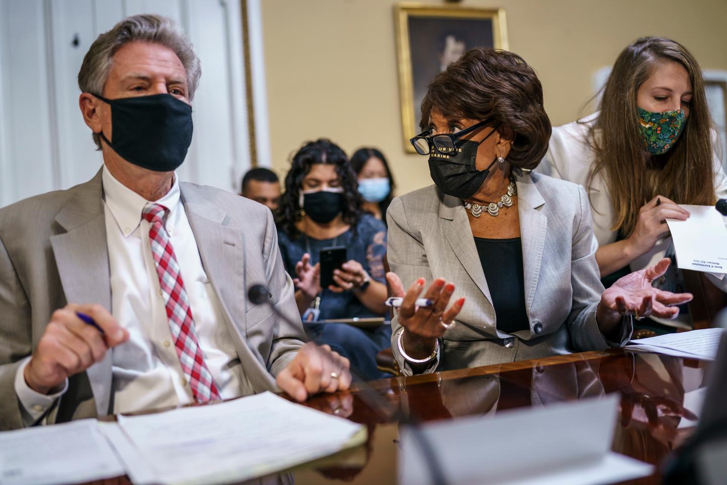 Congress scrambles to extend the eviction moratorium before it expires Saturday