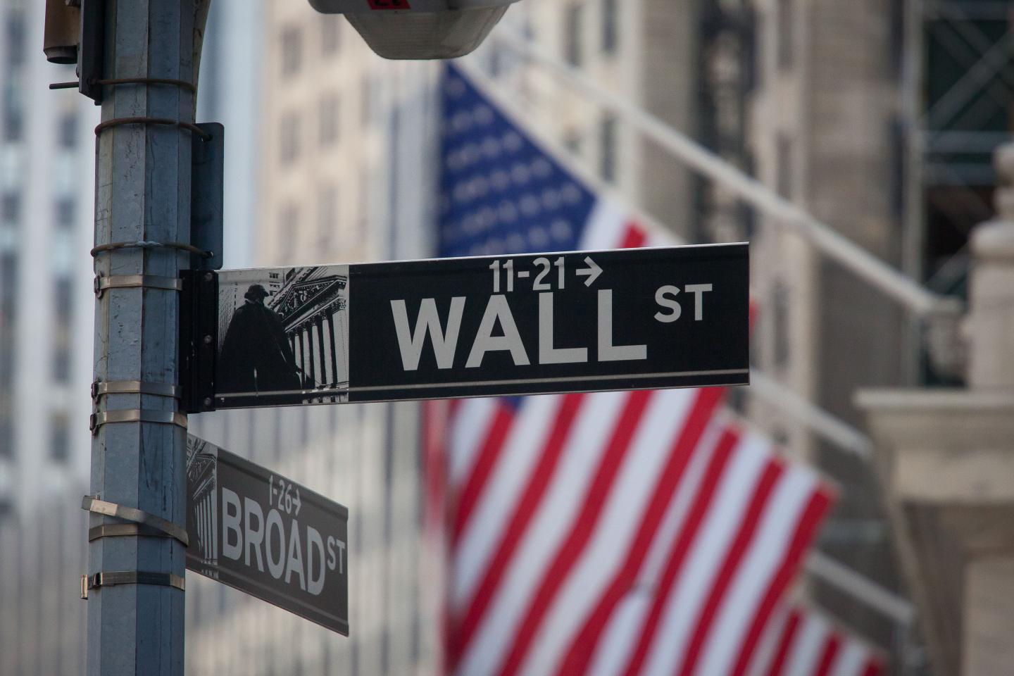 Stocks rebound, but there’s no saving crypto as Bitcoin, Ethereum and Dogecoin bomb lower