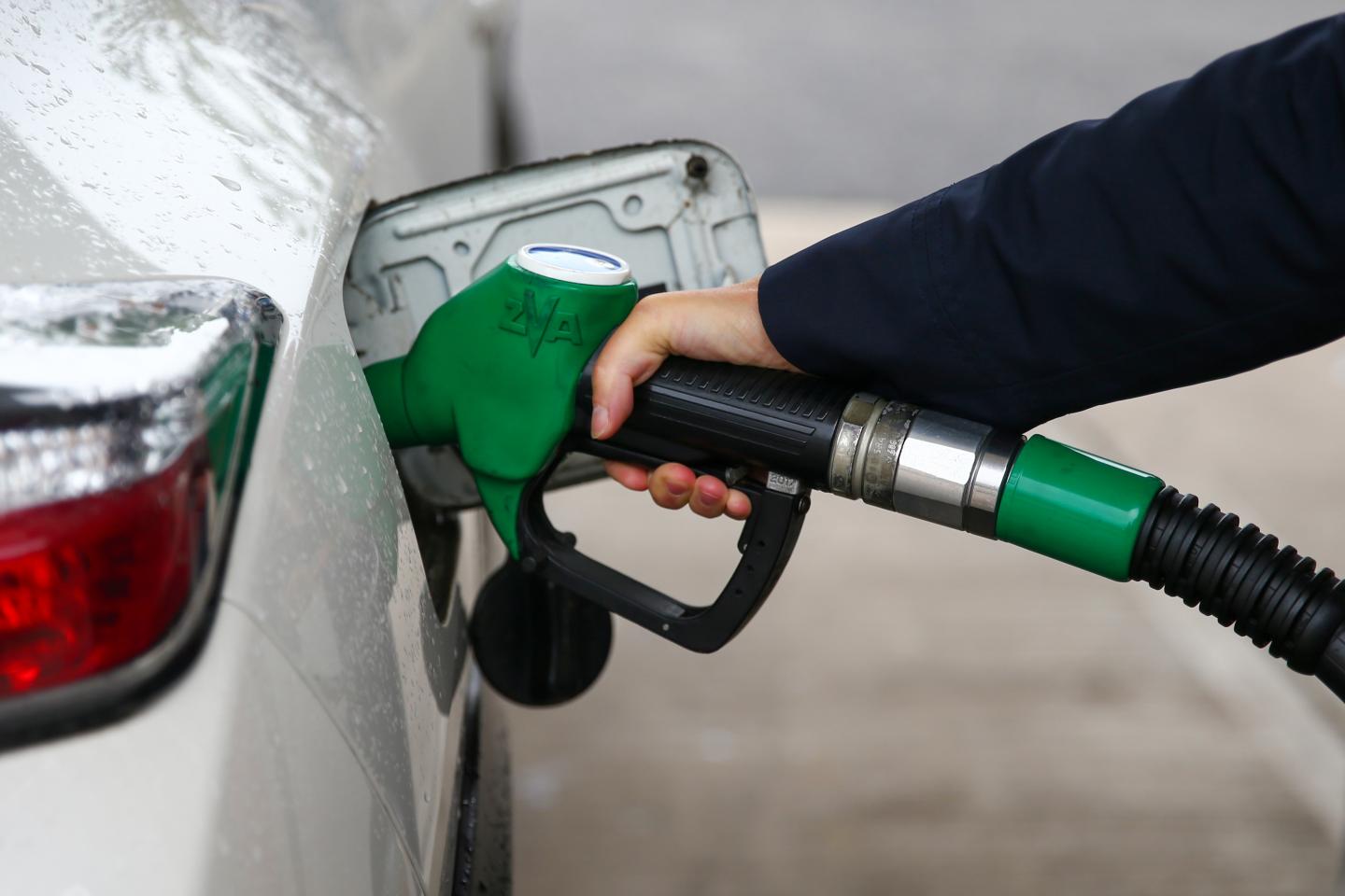 OPEC+ squabble sends oil prices to 6-year high, threatening to dampen recovery and juice inflation