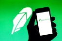 Robinhood seeks a $35 billion valuation in its IPO