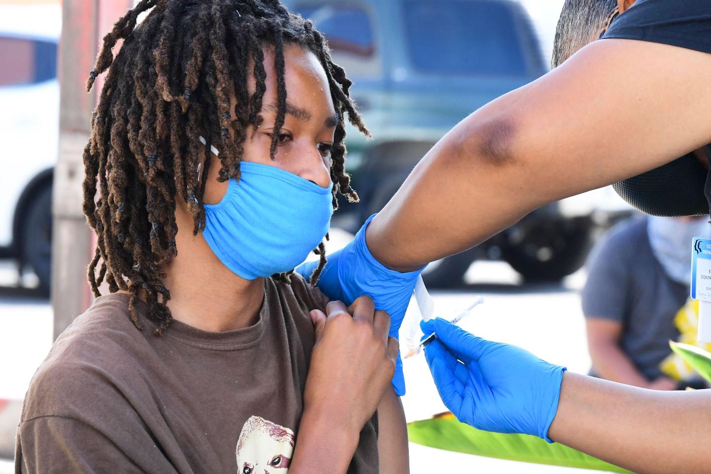Pfizer to deliver 200 million vaccines to the U.S. in push to protect kids