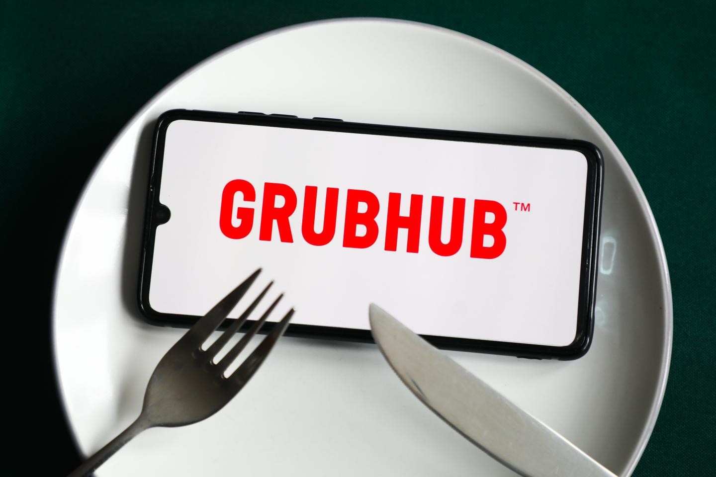 Chicago: DoorDash and Grubhub mislead restaurants and customers