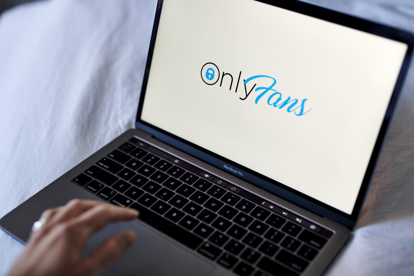 OnlyFans tries to win back its spurned lovers